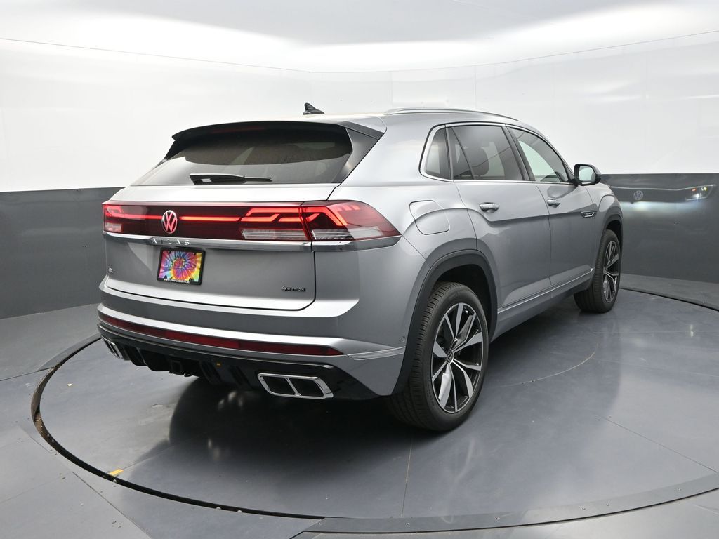 2025 Volkswagen Atlas Cross Sport SEL Premium R-Line photo 7