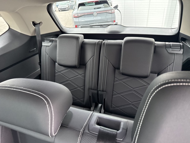 2026 Volkswagen Atlas SE Technology photo 12