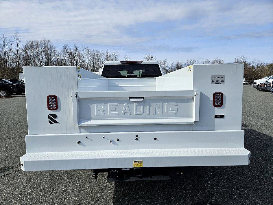 2024 Chevrolet Silverado 3500HD Work Truck photo 4