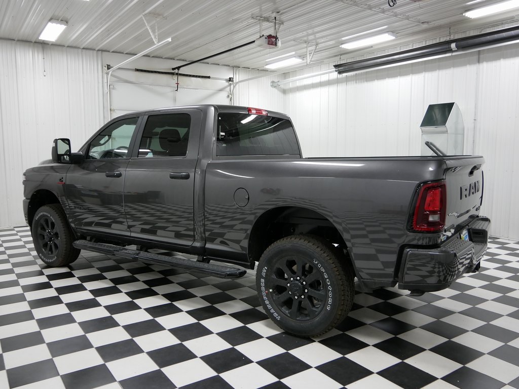 2026 Ram 3500 Big Horn photo 3