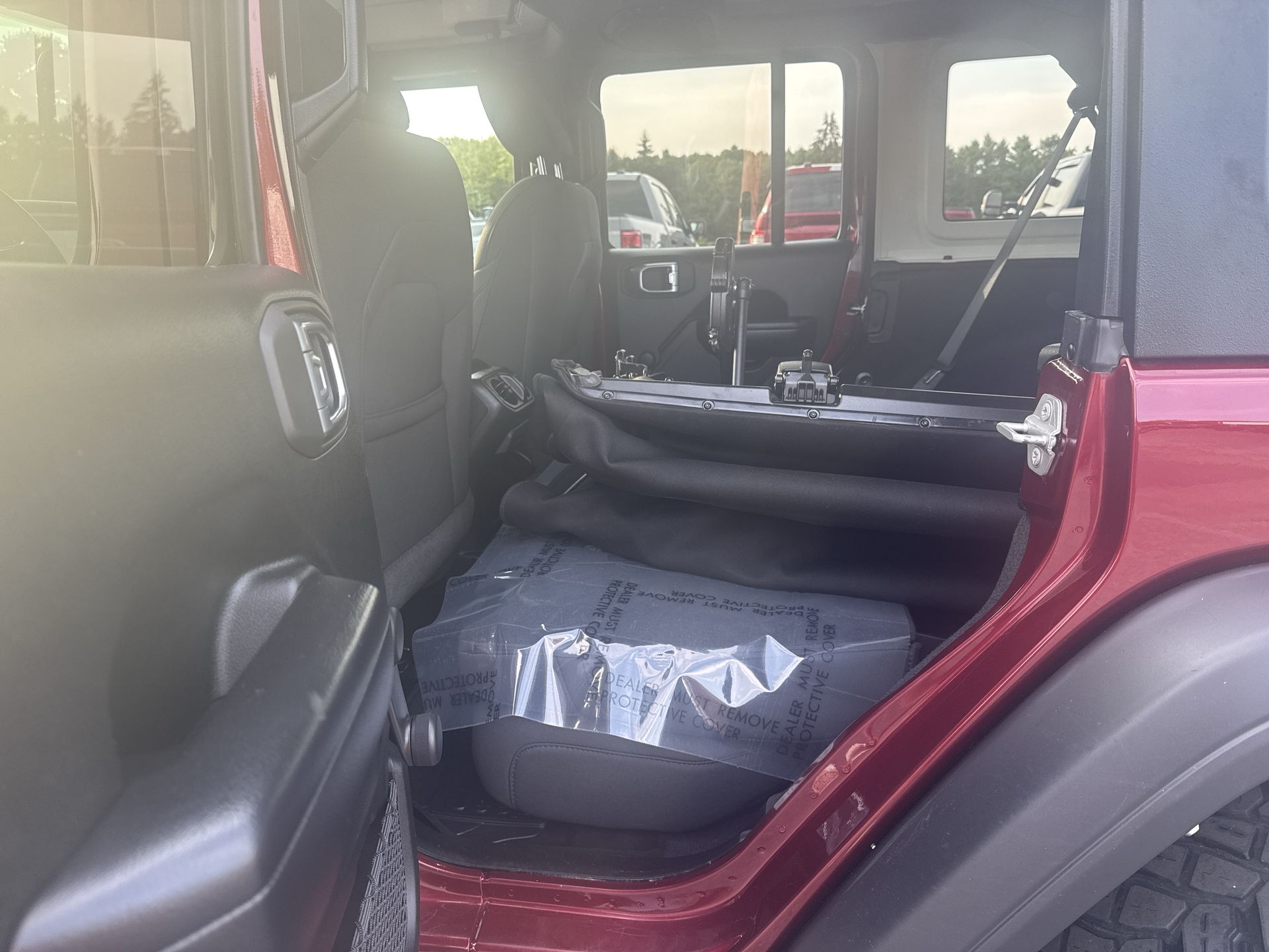 2021 Jeep Wrangler Unlimited Willys photo 4