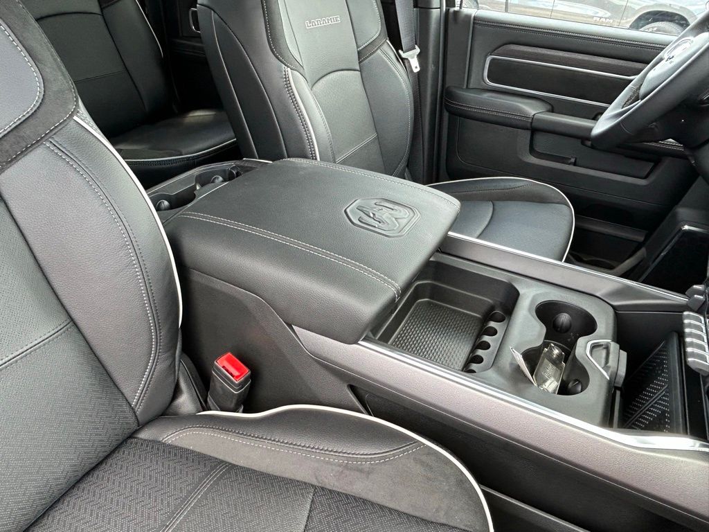 2025 Ram 3500 Laramie photo 36