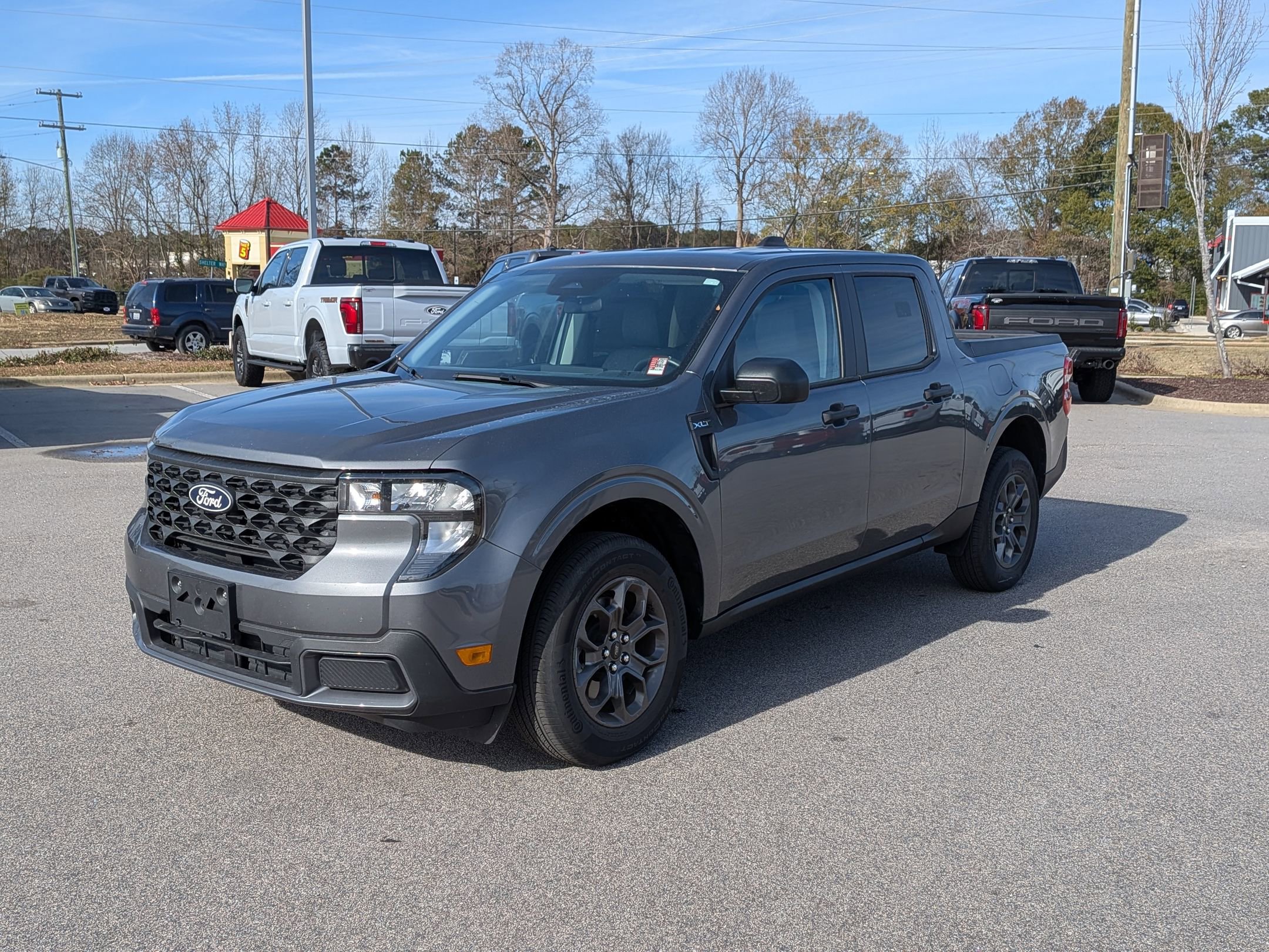 2025 Ford Maverick XLT's photo