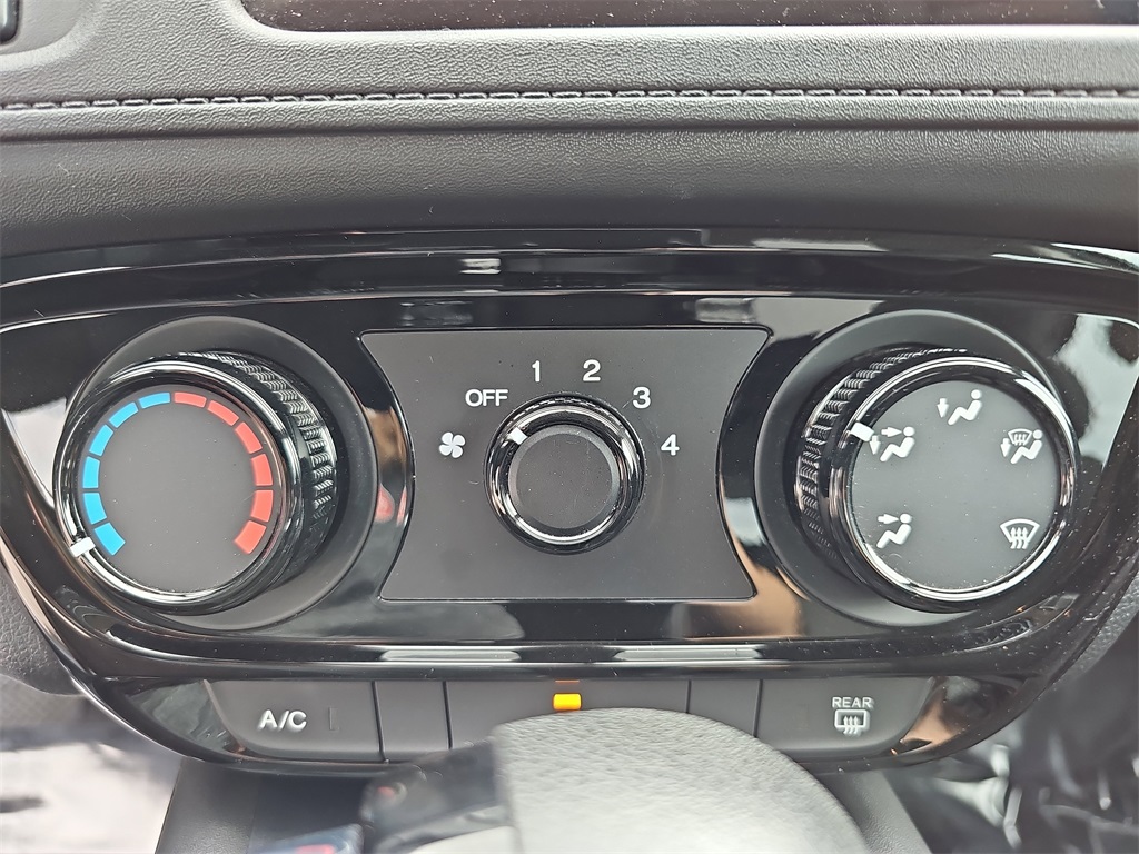 2022 Honda HR-V LX photo 23