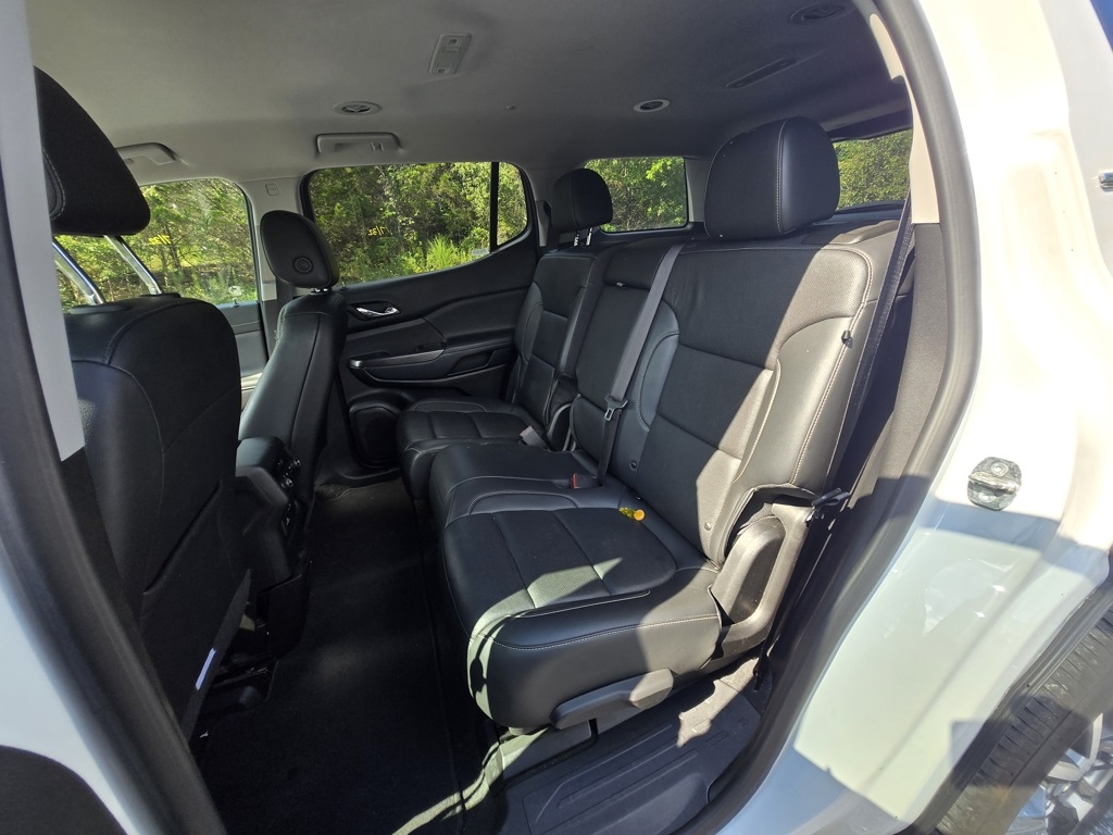 2023 Gmc Acadia SLT photo 4