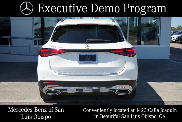 2025 Mercedes Benz GLC 300 photo 6
