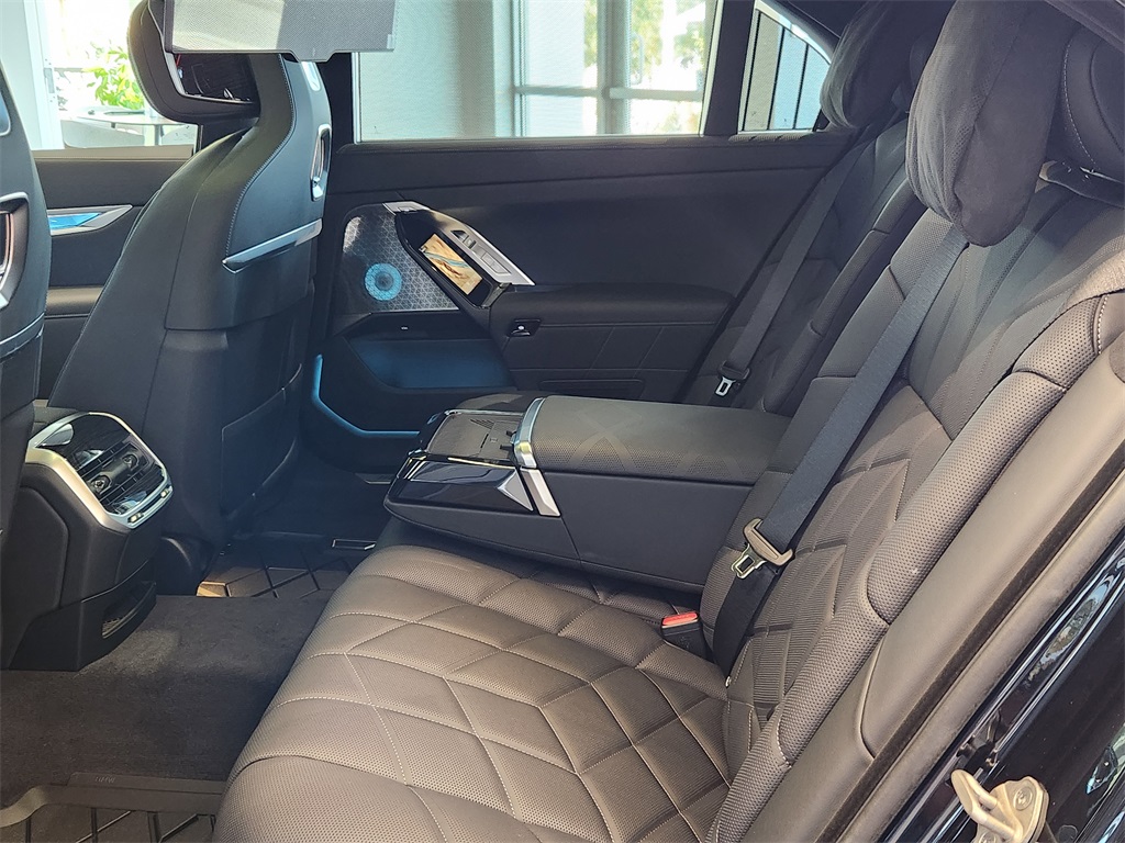 2026 Bmw i7 xDrive60 photo 12