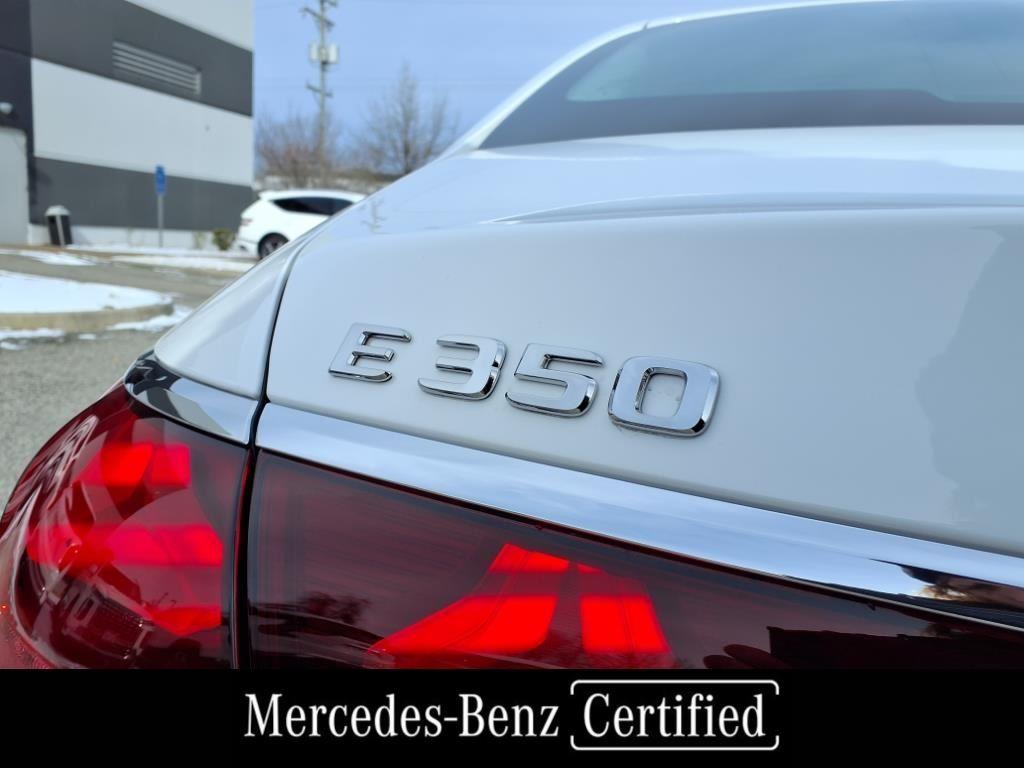 2025 Mercedes Benz E 350 photo 4