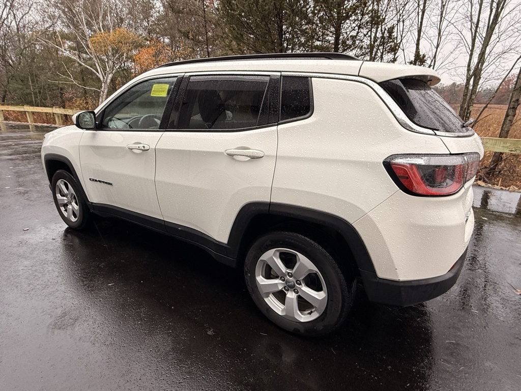 2020 Jeep Compass Latitude photo 4