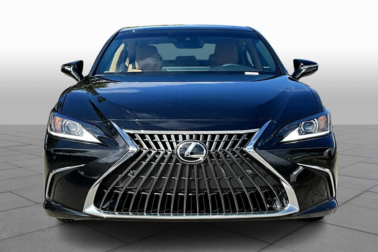 2025 Lexus ES 350 photo 3