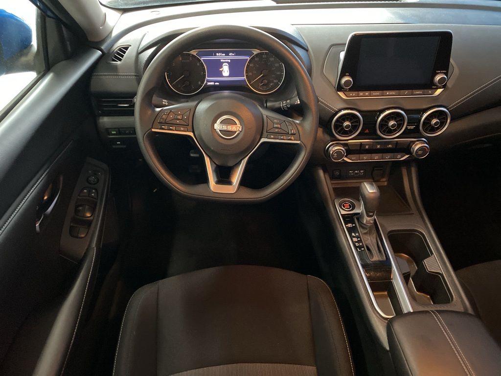 2024 Nissan Sentra SV photo 4
