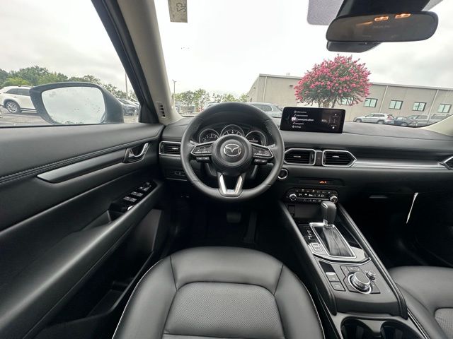2025 Mazda CX-5 2.5 Select photo 15
