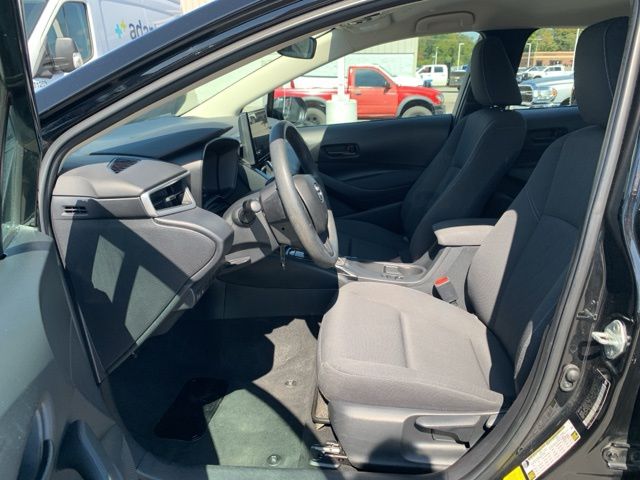 2023 Toyota Corolla LE photo 11