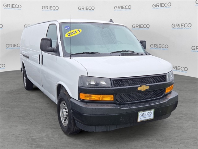 2023 Chevrolet Express Cargo Work Van's photo