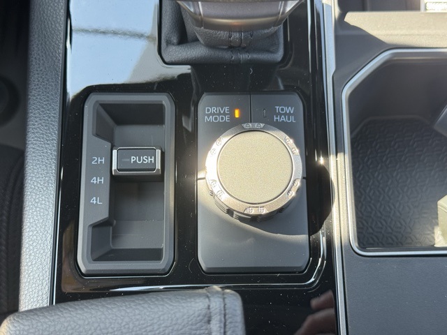 2026 Toyota Tundra SR5 CrewMax photo 22