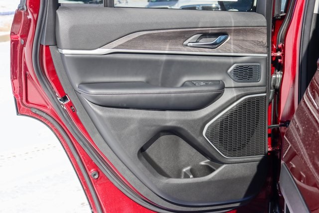 2024 Jeep Grand Cherokee 4xe photo 11