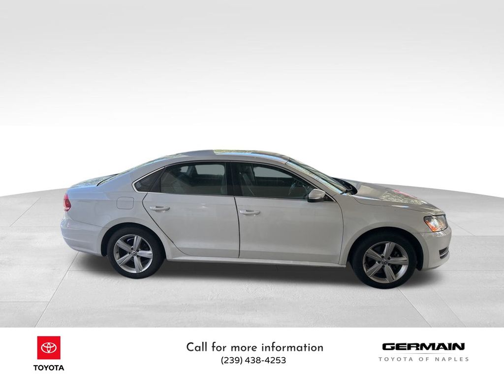 Used 2015 Volkswagen Passat SE with VIN 1VWBT7A34FC069652 for sale in Naples, FL