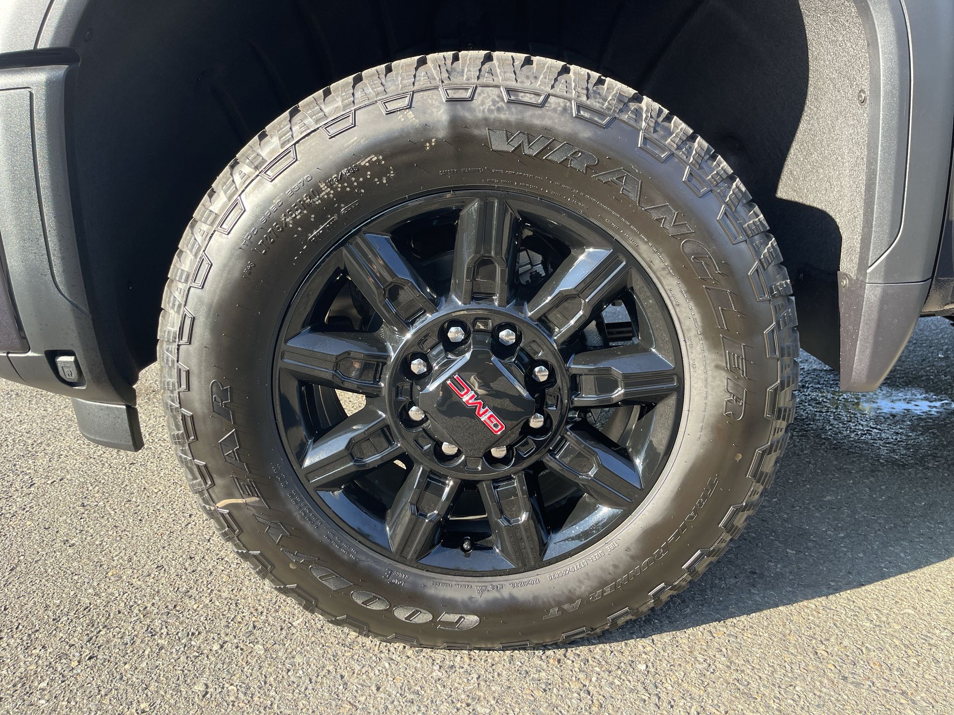 2025 Gmc Sierra 2500 HD AT4 photo 32