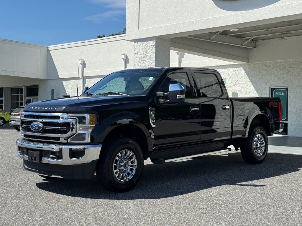 2022 Ford F-350 Lariat photo 22
