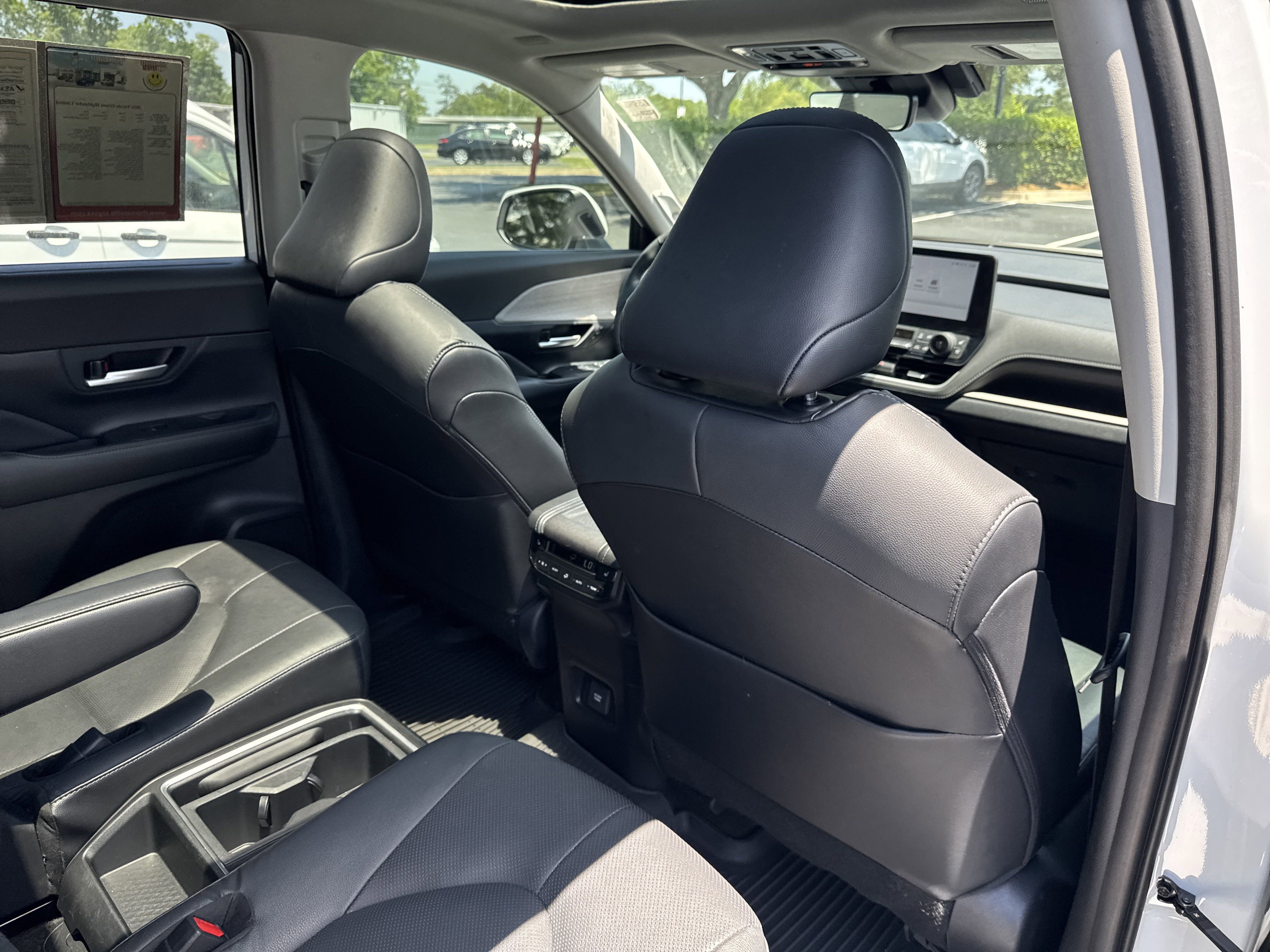 2024 Toyota Grand Highlander Limited photo 21
