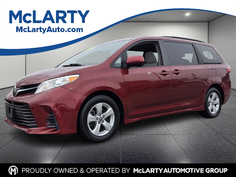 2018 Toyota Sienna LE