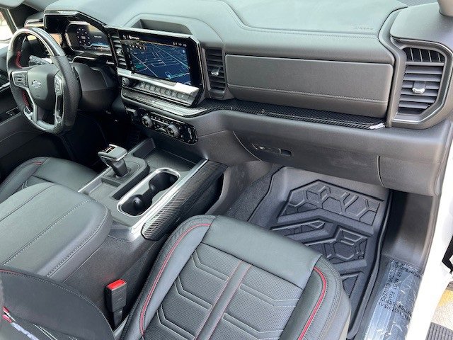 2025 Chevrolet Silverado 1500 RST photo 16