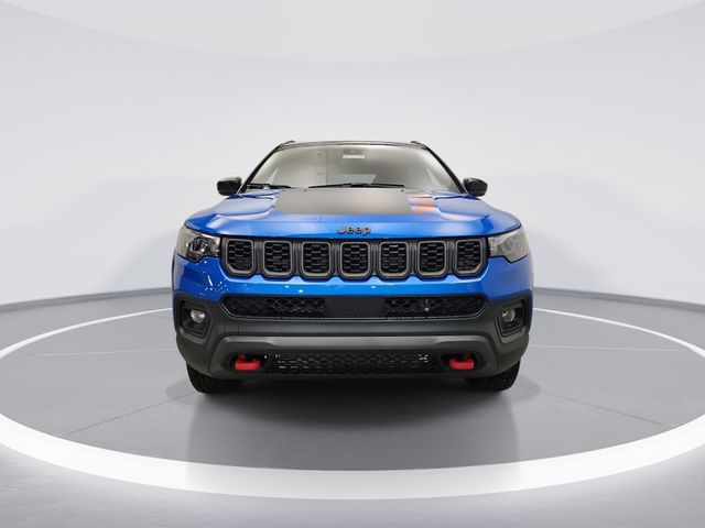 2026 Jeep Compass Trailhawk photo 3