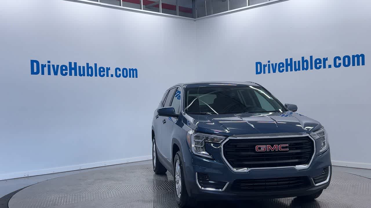 2024 Gmc Terrain SLE photo 3