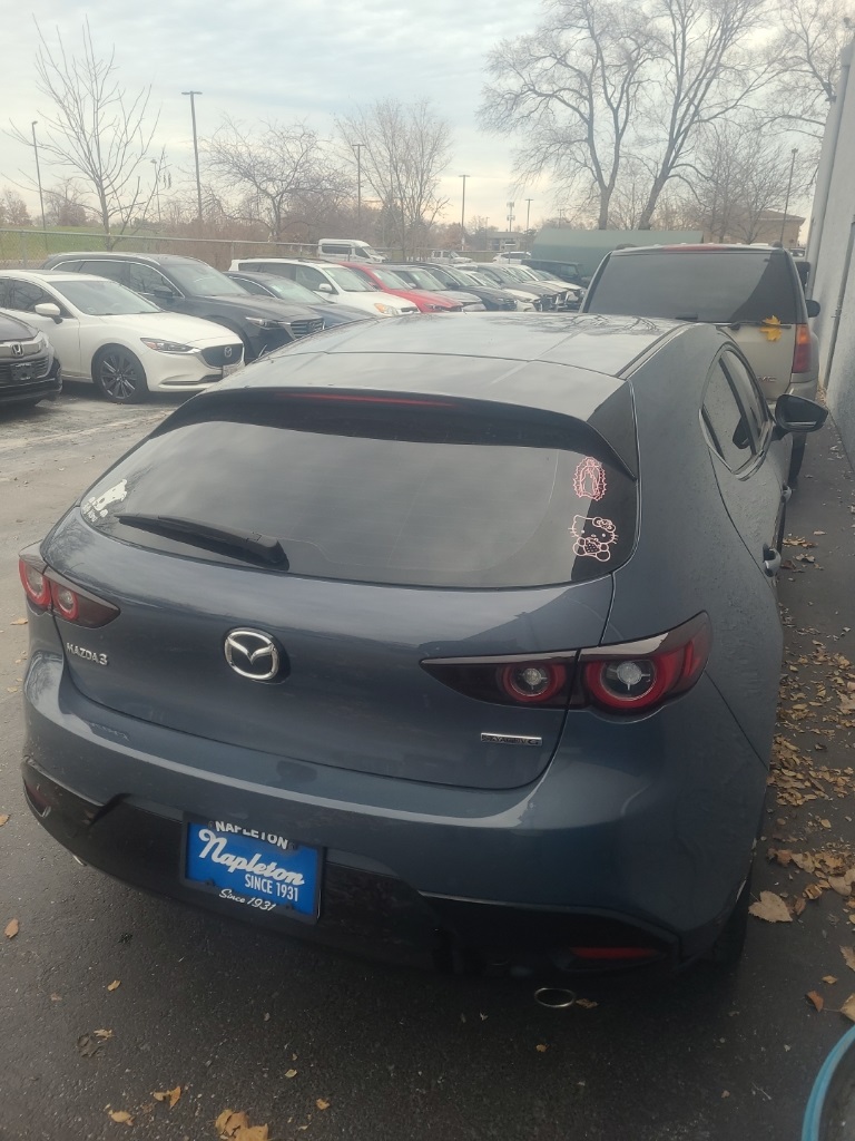 2023 Mazda Mazda3 2.5 s Carbon photo 3