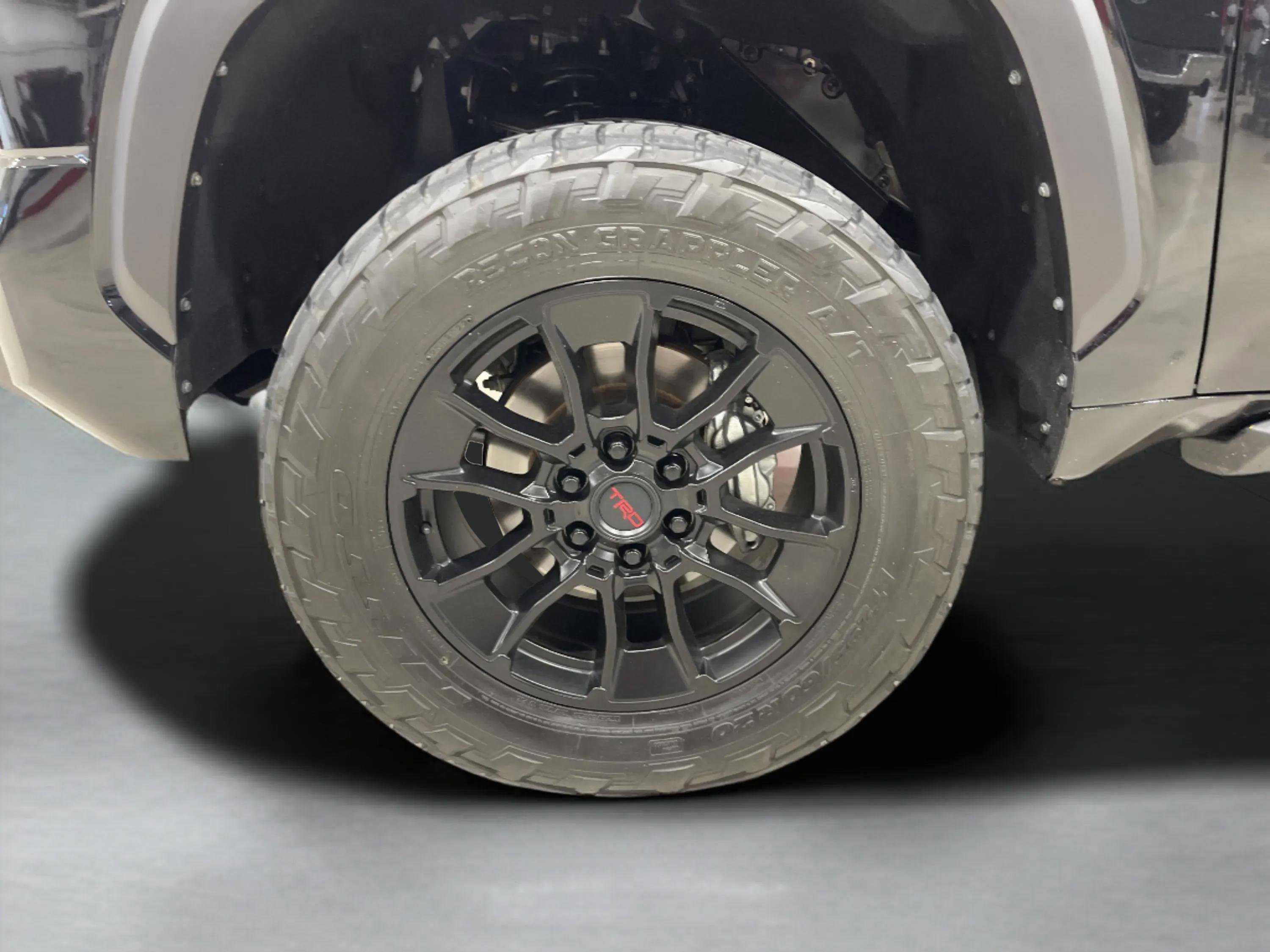 2023 Toyota Tundra SR5 photo 7