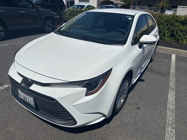 2024 Toyota Corolla LE photo 2