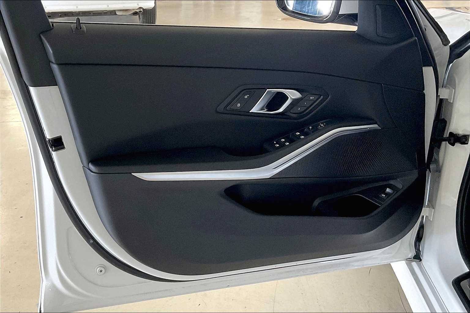 2024 Bmw 330i Sedan photo 20