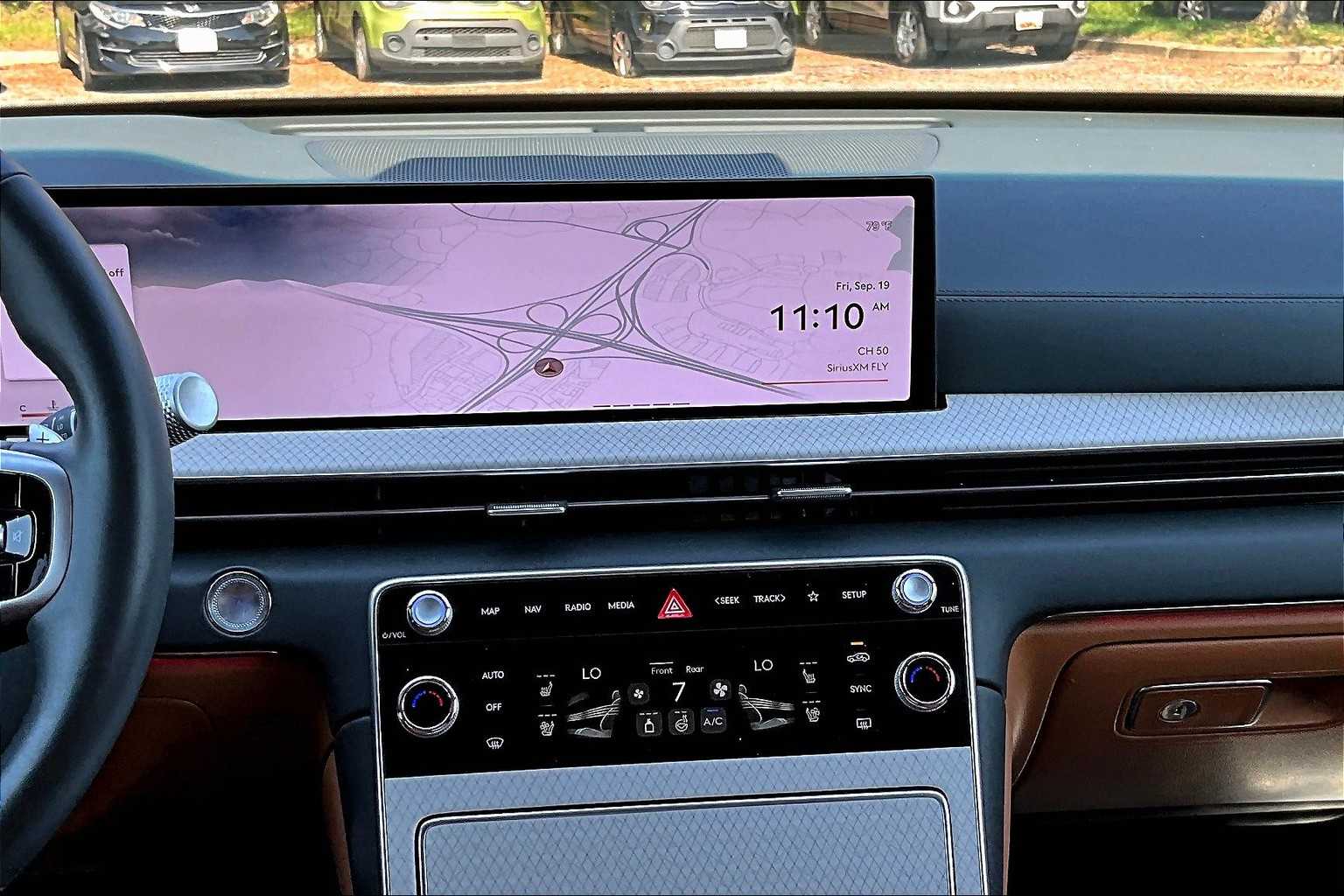 2025 Genesis GV80 Advanced photo 6