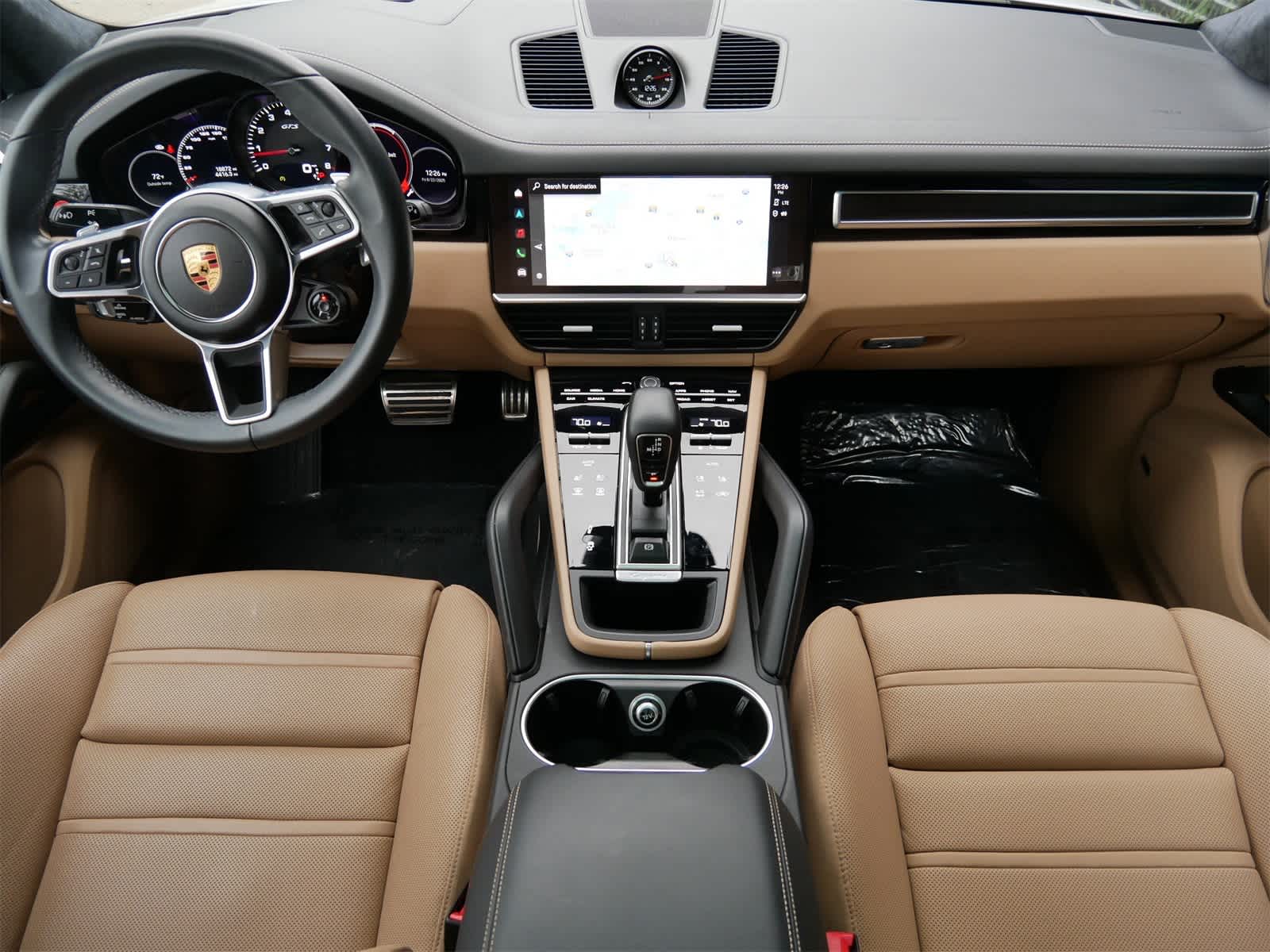 2022 Porsche Cayenne GTS photo 8