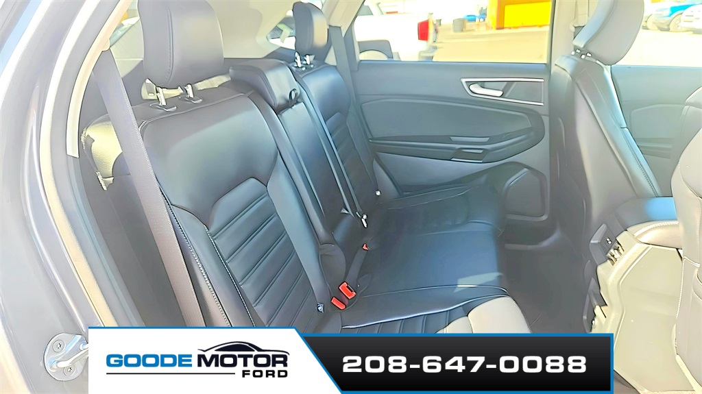 2024 Ford Edge SEL photo 50