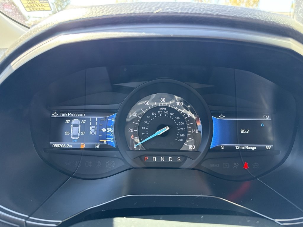 2023 Ford Edge SEL photo 17