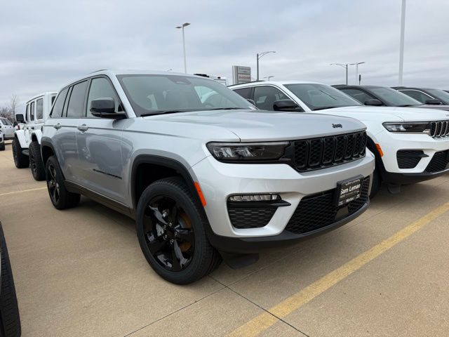 2025 Jeep Grand Cherokee Limited's photo
