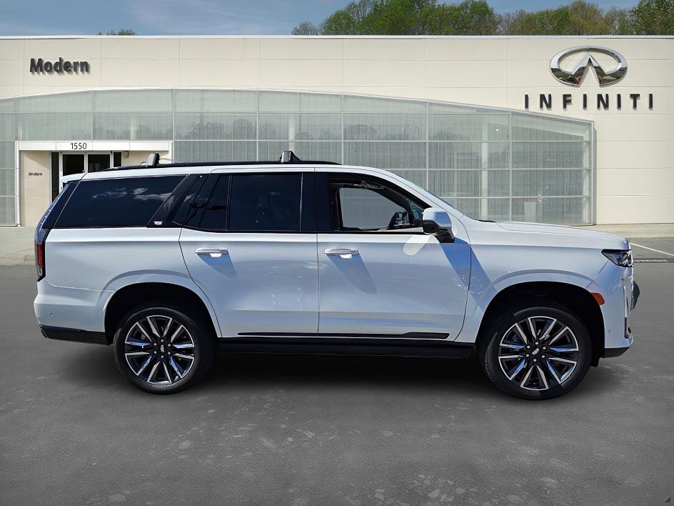 2024 Cadillac Escalade Sport Platinum photo 3