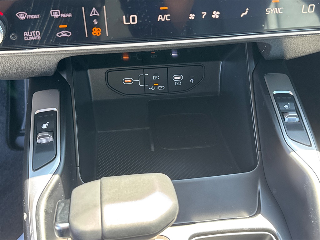 2026 Kia Sorento S photo 30
