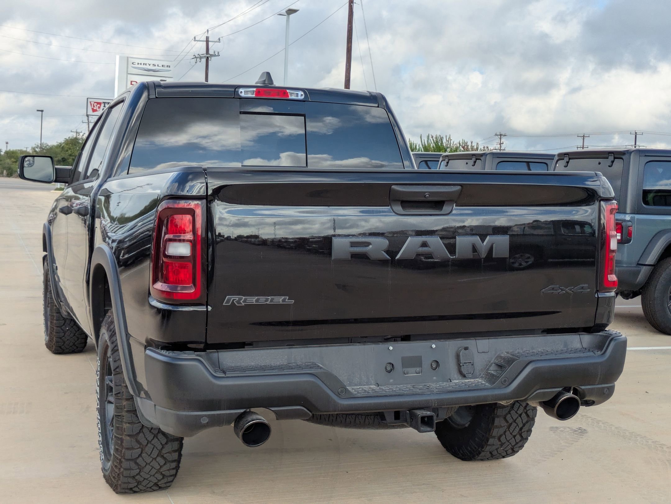 2025 Ram 1500 Rebel photo 3