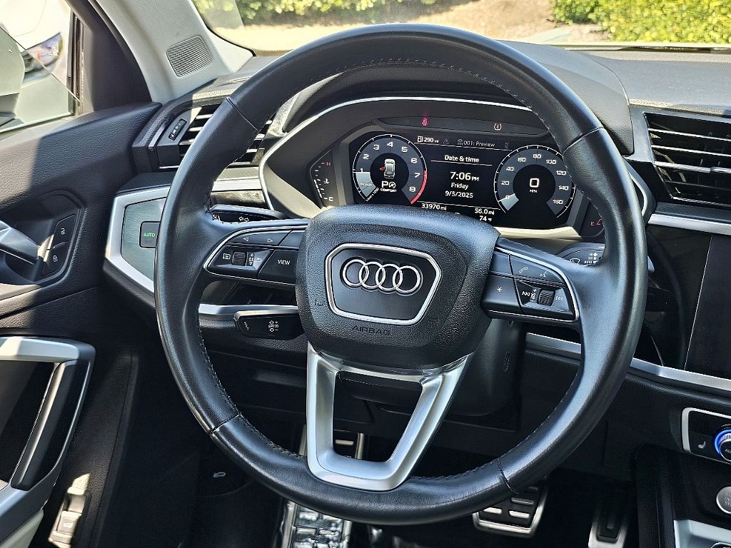 2020 Audi Q3 Premium Plus S line photo 29
