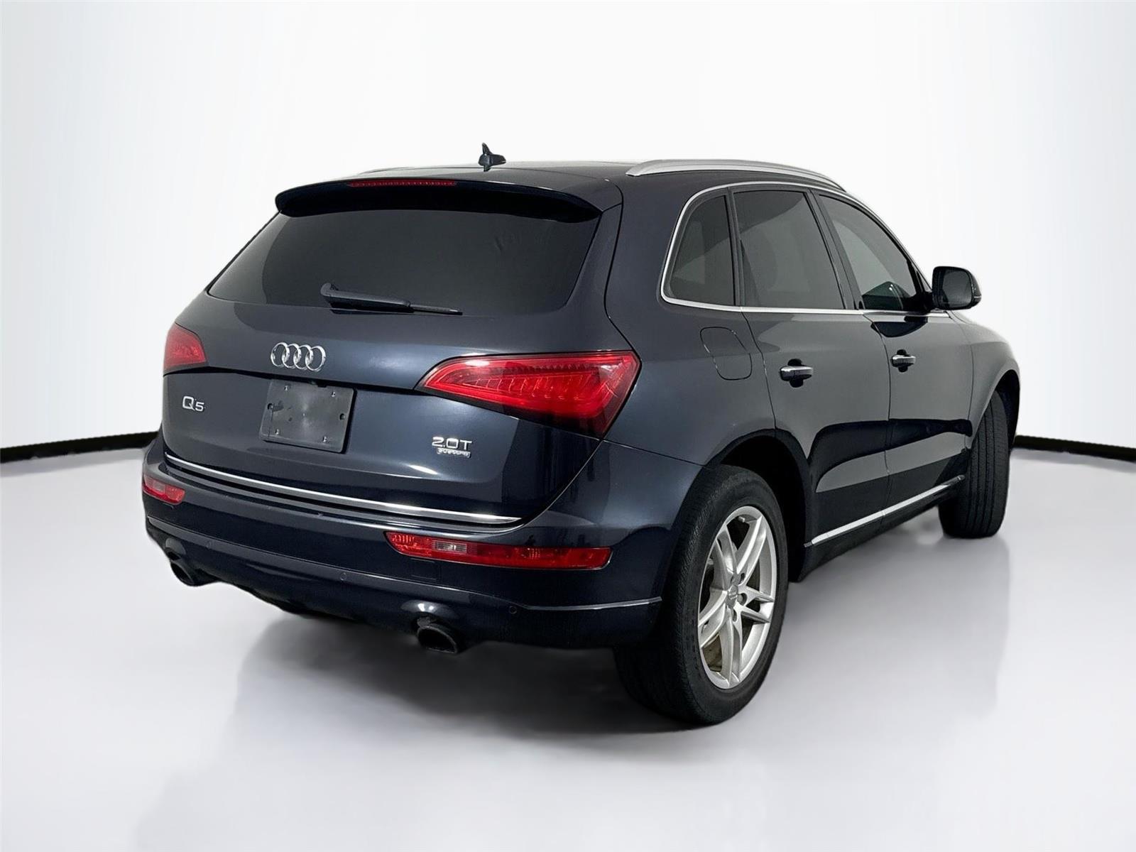 2017 Audi Q5 Premium Plus photo 2