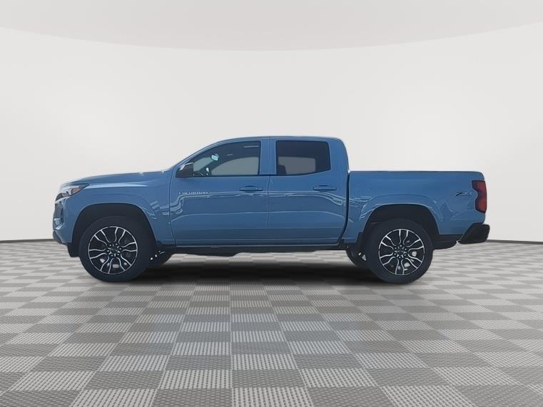2025 Chevrolet Colorado Z71 photo 2