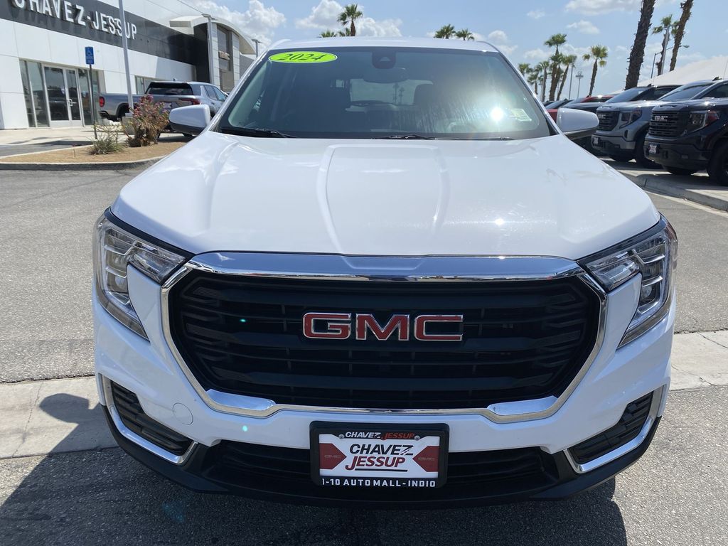 2024 Gmc Terrain SLE photo 29