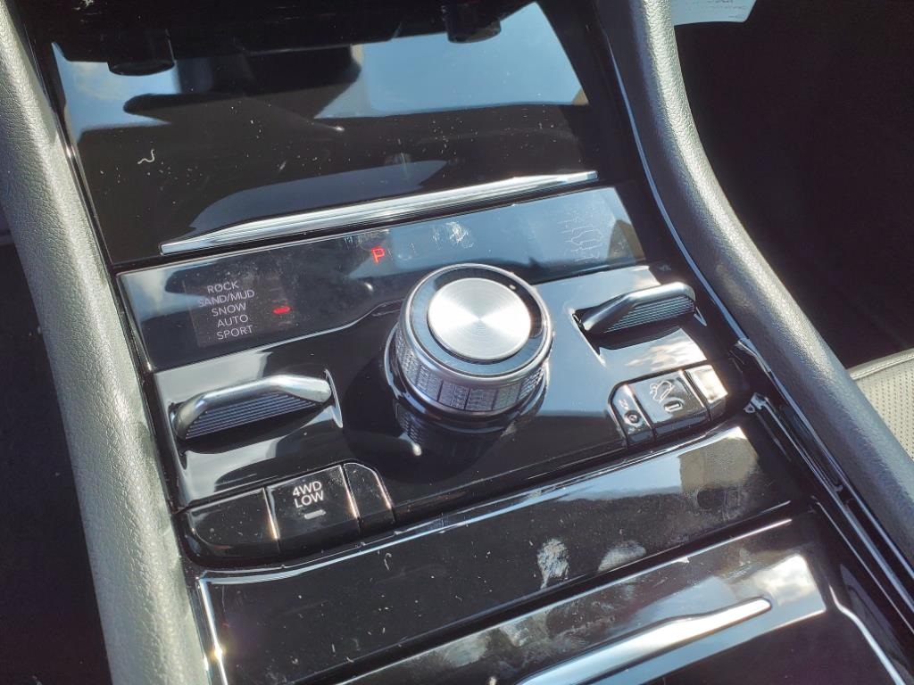 2023 Jeep Cherokee Overland 4xe photo 12