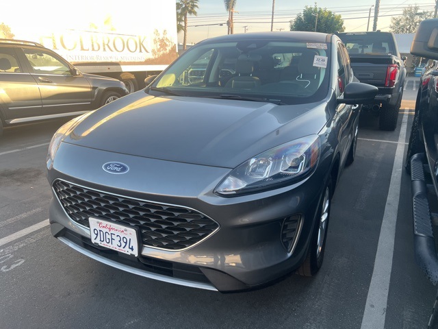 2022 Ford Escape SE's photo