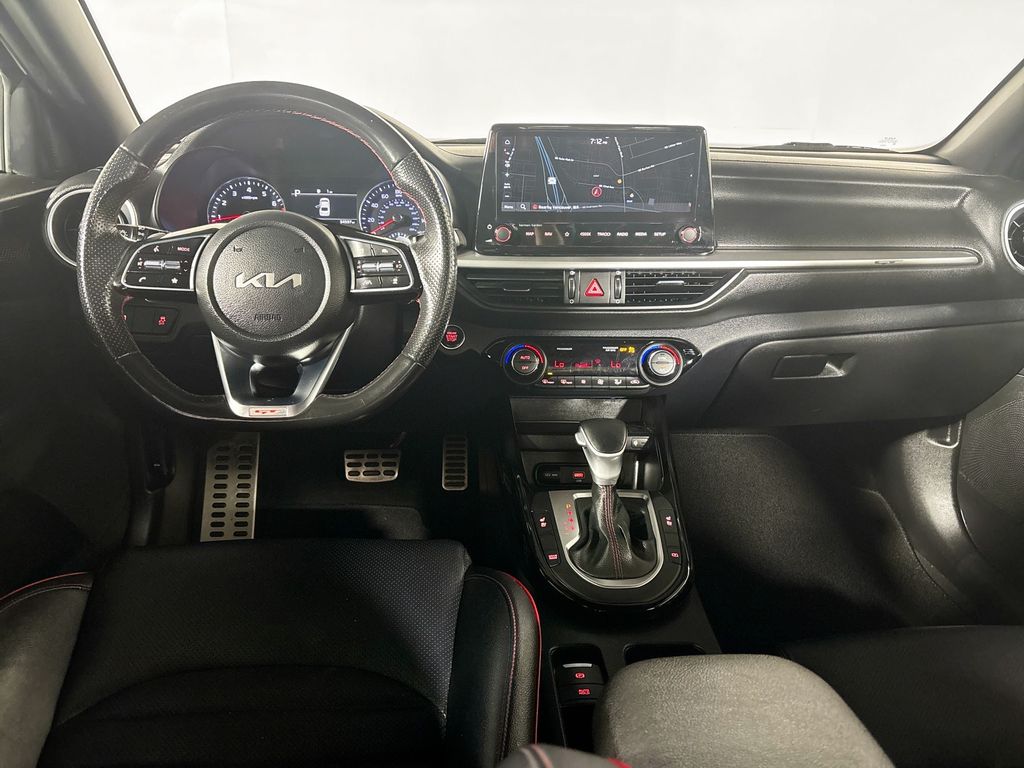 2023 Kia Forte GT photo 12