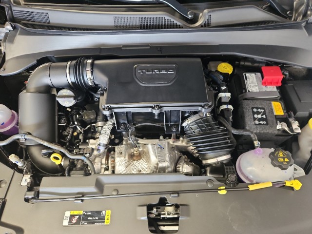 2025 Jeep Compass Latitude photo 4