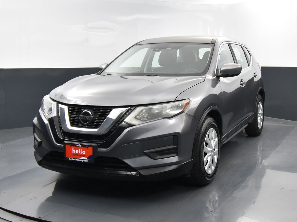 2019 Nissan Rogue S photo 2