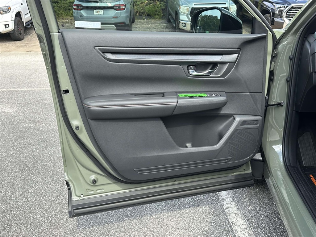 2026 Honda CR-V Hybrid photo 4